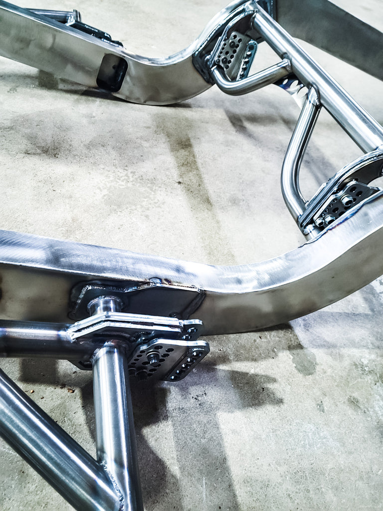 Fox - Chassis Replacement Frame Rails (1/8